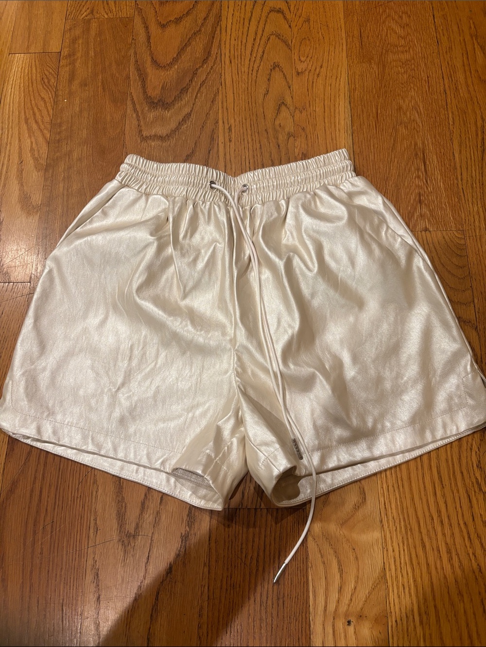 Women's Cream Drawstring Shorts